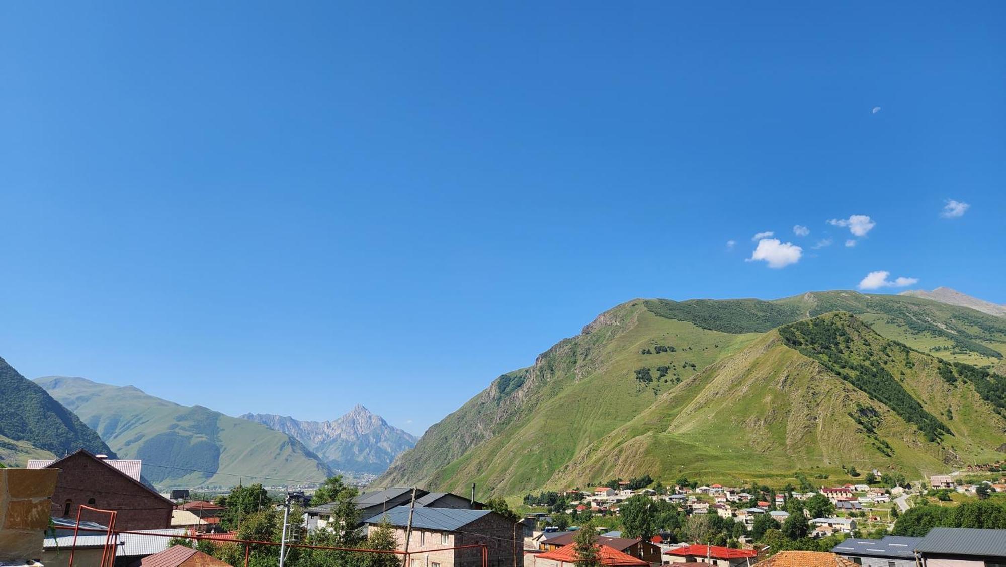 Hotel Toliketi Kazbegi Esterno foto