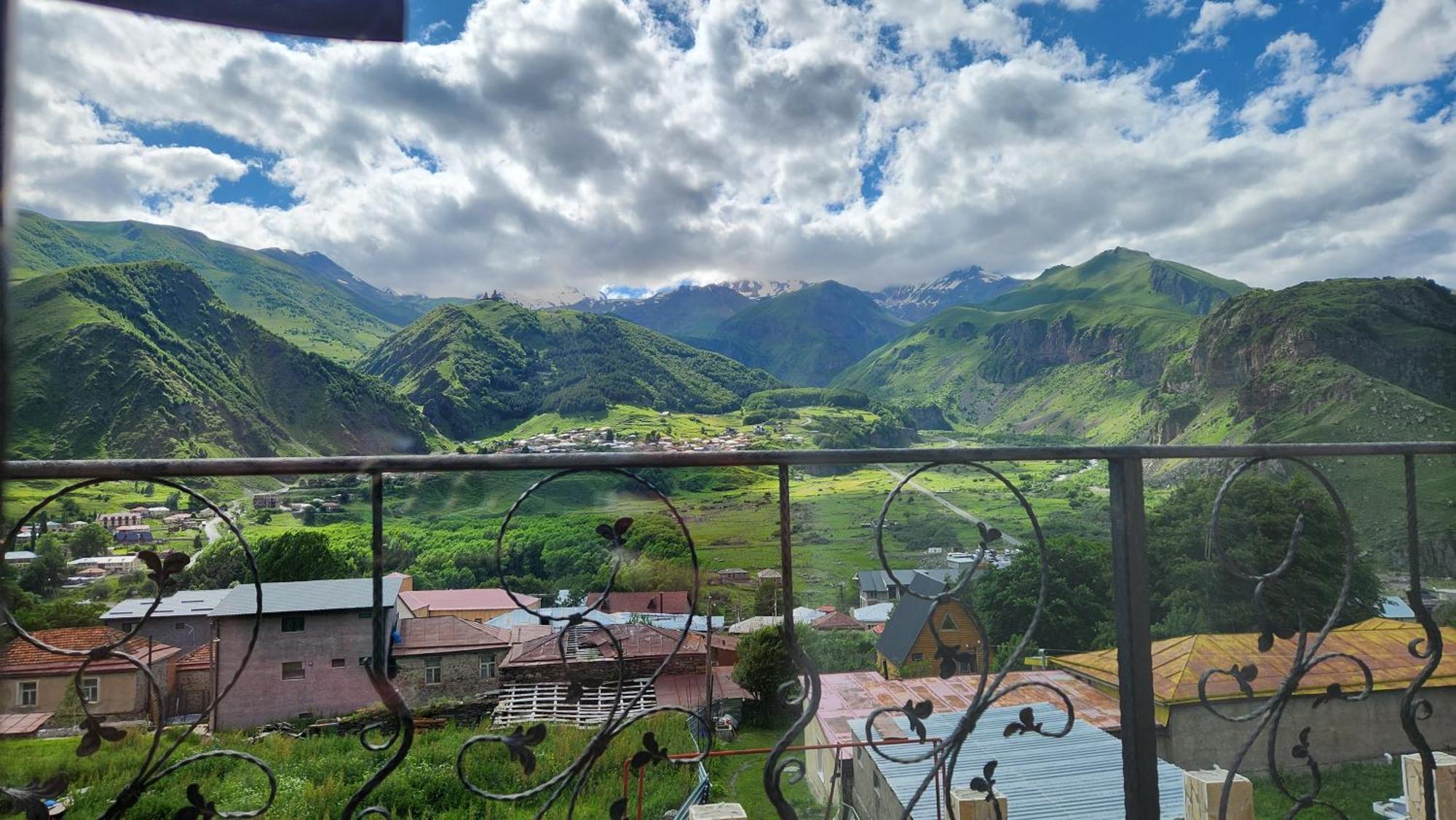 Hotel Toliketi Kazbegi Esterno foto